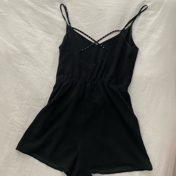 Black Romper - Picture 2 of 3